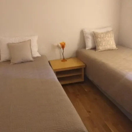 Ergina Park Apartamento *
